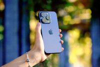 Decoding the Cost: What Influences iPhone Prices in Sri Lanka