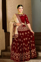 Lakmé Academy Powered By Aptech:-Bridal Makeup Course in Satellite Ahmedabad