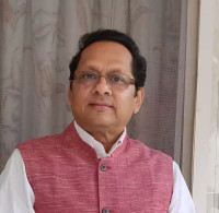Dr. Dilip S. Kiyawat - Best Neurosurgeon in Pune | Neurosurgeon in Pune | Spine Surgeon in Pune
