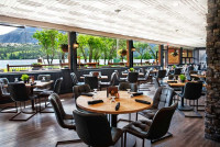 Lakeside Chophouse & Wine Bar
