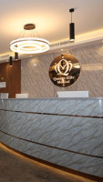 Queen’s Elite Medical Center – Dental Clinic in Dubai