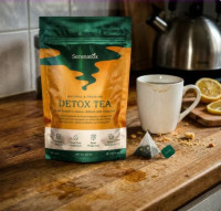 How often should Serenatox Detox Tea be consumed?