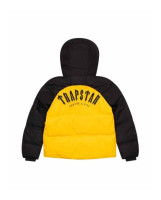 Trapstar Clothing: Bold Jackets, Hoodies and Tracksuits for Urban Style