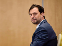 Meet Asif Shaikh – The Entrepreneur and Author Behind the Breakout Novel Buckingham Mockup