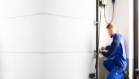 Garage Door Repair Services in Cape Coral | Affordable, Fast & Reliable