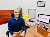 Dr. Tanveer S. Bhutani | Robotic Knee Replacement, Hip Replacement & Sports Injuries Specialist