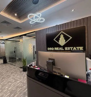 DSQ Real Estate