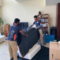 شركة سويفت لنقل الأثاث في أبوظبي