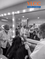 VLCC School Of Beauty Preet Vihar - Delhi
