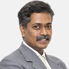 Dr. S. Karunakaran Best scoliosis Surgeon in India